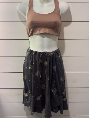 Patagonia Charcoal Floral Skirt with Tan Accents